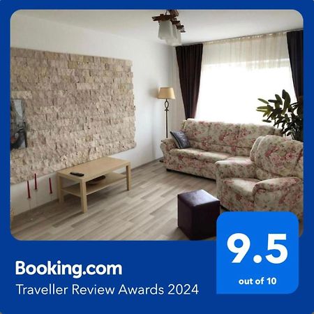 Page2 Apartament Търговище Екстериор снимка